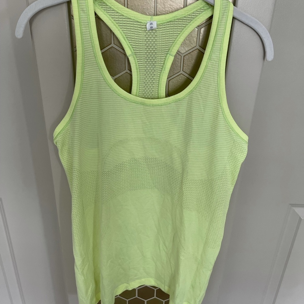 Lululemon Swiftly Tech Racerback Tank - Size 8